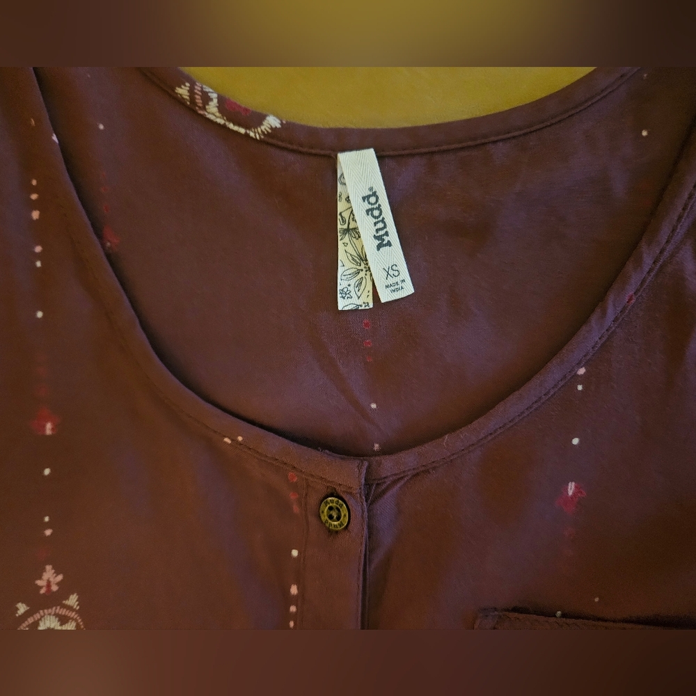 Xsmall Mudd Button Down Tank - Picture 5 of 10